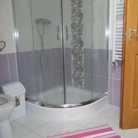 Szilvia Vendeghaz Affittacamere *