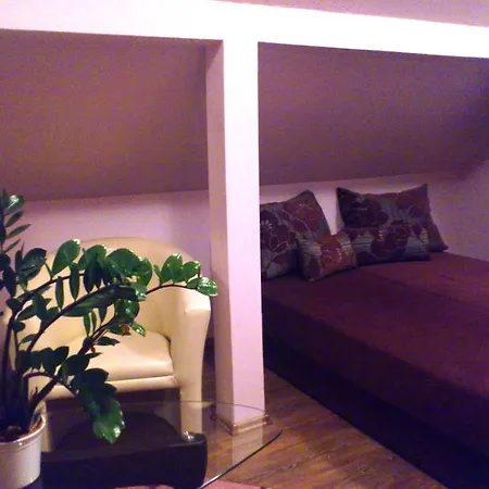 Affittacamere Szilvia Vendeghaz Korosszakal